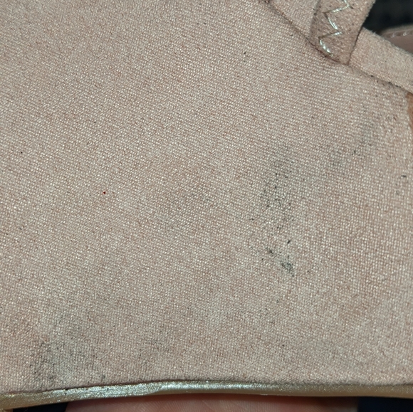 Pink suede wedges - Picture 4 of 4